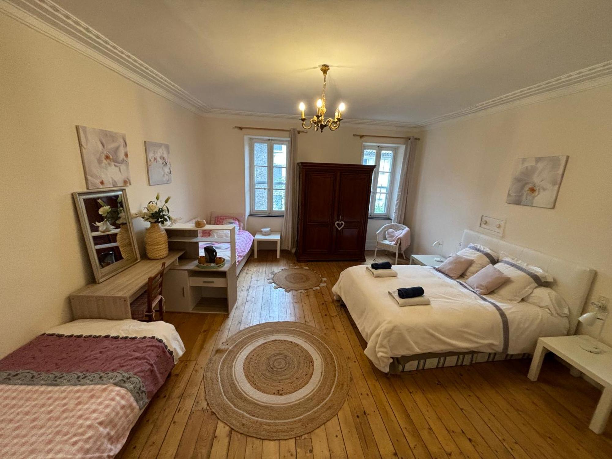 La Maison D'Hotes Du Chapelier Esperaza Luaran gambar